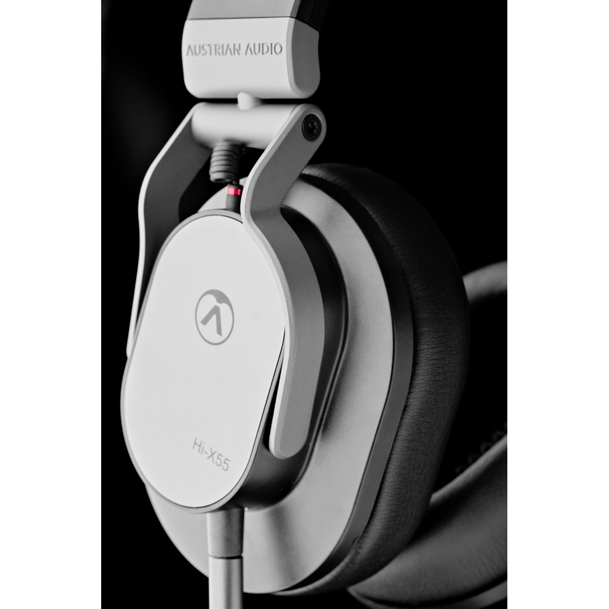 Hi-X55 OVER EAR